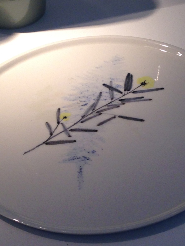 “Withering Tableware” by Studio Maarten Kolk & Guus Kusters pour Thomas Eyck
